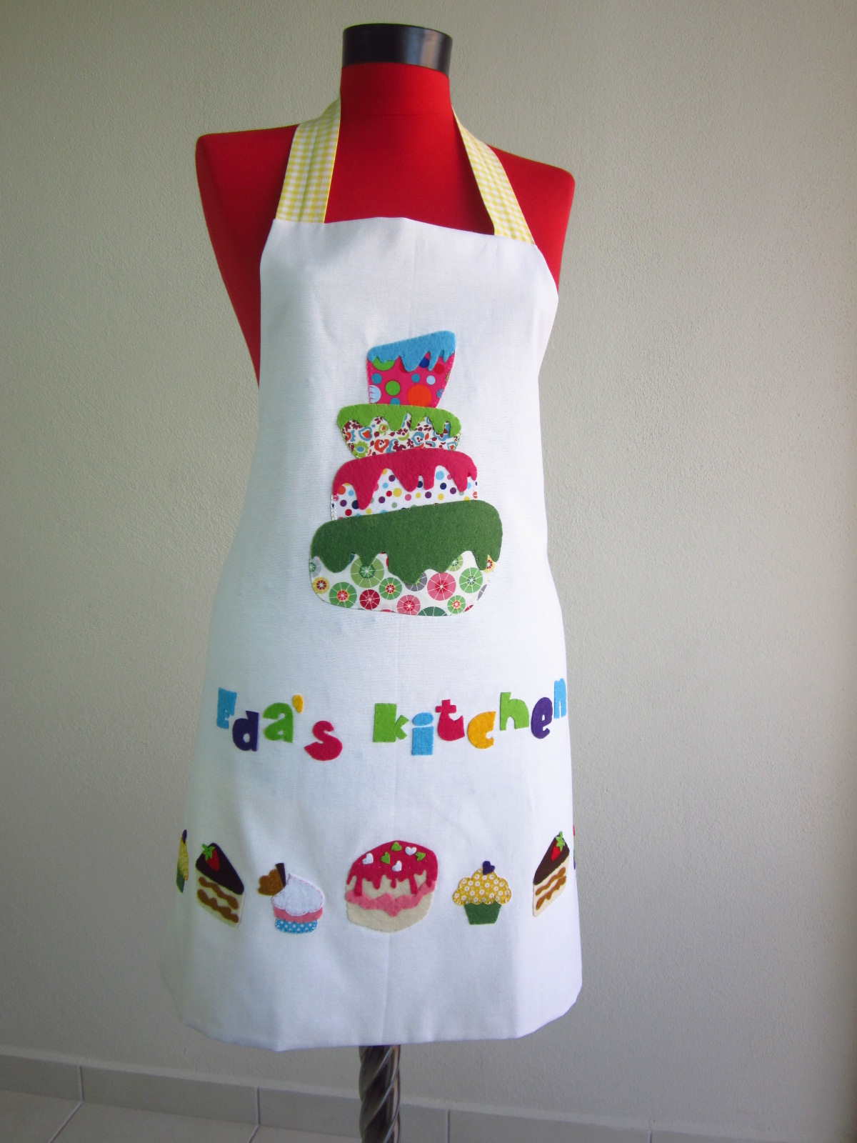 Mothers Days Gift Apron Set, Chef Cap Oven Glove And Double Sided Apron Great Gift Pastry Cake Apron